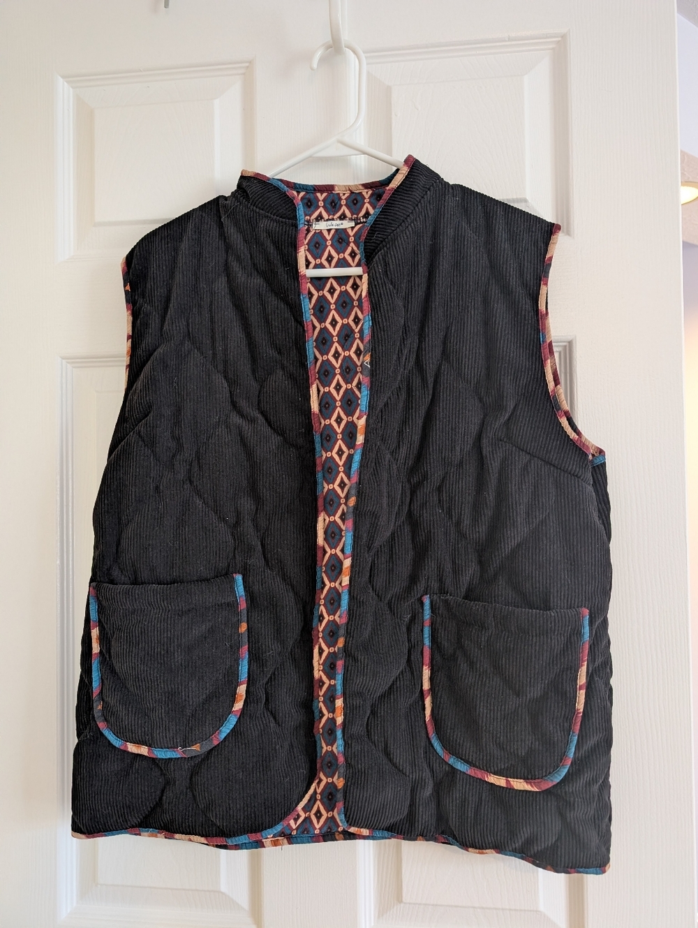 Women's Vintage Quilted Black Vest with Colorful Geometric Trim Large